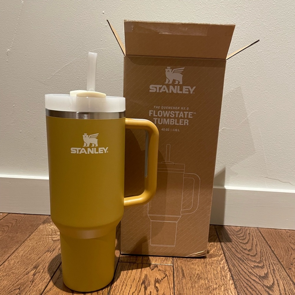 Stanley Adventure Quencher H2.O 40oz - Picture 3 of 6